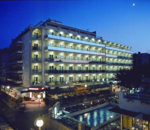 Afbeelding uit fotogalerij van Hotel Maria del Mar in Lloret de Mar
