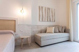 Posezení v ubytování Dimora dei maestri-Camera con veranda e bagno privati