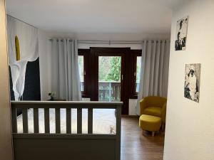 TV a/nebo společenská místnost v ubytování Waldseele Appartement