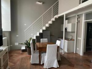 A seating area at Le Gelosie B&B