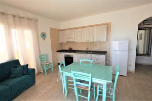 A kitchen or kitchenette at SHR Badesi