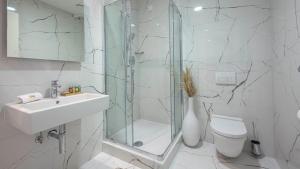 Ein Badezimmer in der Unterkunft Royal Palm Hotel