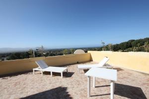 A balcony or terrace at SHR Badesi