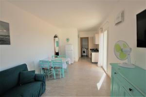 A kitchen or kitchenette at SHR Badesi