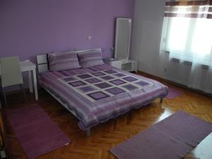 Postel nebo postele na pokoji v ubytování Apartments JASMINKA
