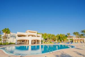 Bassein majutusasutuses Ivy Cyrene Sharm Resort Adults Friendly Plus 13 või selle lähedal