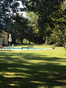 Imagen de la galería de Les Jasmins 8 pers Piscine commune calme et confort, en Saint-Gilles 18 fotos más