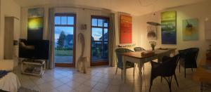 TV/trung tâm giải trí tại Ich kenne ein Haus am Meer