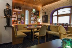 Fotografia z galérie ubytovania Hotel Pension Kirchplatz v destinácii Sankt Anton am Arlberg