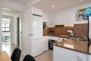 Kép Hauzify I Apartament Port Mar szállásáról Platja d'Aróban a galériában Még 11 kép