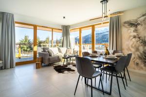 Vue générale sur la montagne ou vue sur la montagne depuis l'appartement