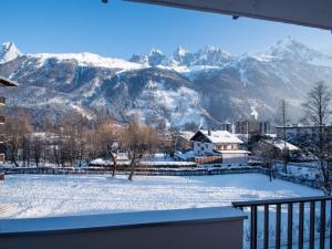 Fotografia z galérie ubytovania Appartement central près des pistes avec parking et Wifi - FR-1-343-195 v destinácii Chamonix-Mont-Blanc