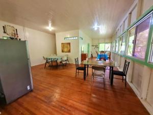 Gambar di galeri bagi Drago Beach House - Private Beach di Boca del Drago +37 gambar