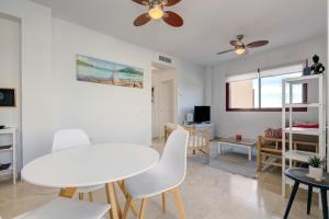 Kép Beautiful penthouse with sea views szállásáról Bahía de Casaresben a galériában