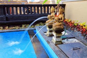Bazén v ubytování Ubud Canti Accommodation nebo v jeho okolí