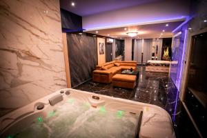Spaa ja/või tervisekeskus majutusasutuses Spa Lux Apatin