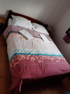 Posteľ alebo postele v izbe v ubytovaní Robinzon house Pia