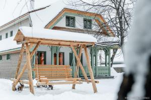 Το Dimineți în Cerdac τον χειμώνα