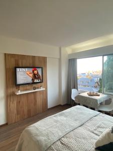 Μια τηλεόραση ή/και κέντρο ψυχαγωγίας στο Patagonia Center