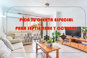 Televízia a/alebo spoločenská miestnosť v ubytovaní G2 Práctico Apartamento en Mallorca cerca de las mejores playas