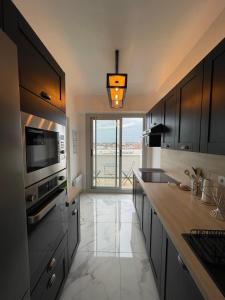 Zdjęcie z galerii obiektu Bright nest - open view - residential area w La Rochelle