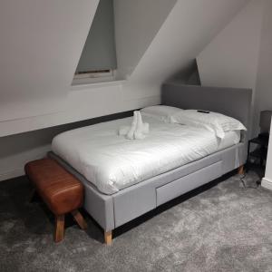 Ліжко або ліжка в номері Prescot Rooms