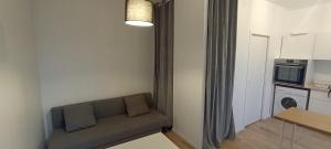 Zdjęcie z galerii obiektu Studio cosy avec terrasse et jardin w mieście Floirac