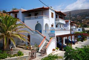 Φωτογραφία από το άλμπουμ του Villa Bonatsa Studios στο Μπατσί +74 φωτογραφίες