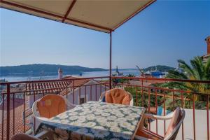 Příroda nedaleko apartmánu + 6 fotografií