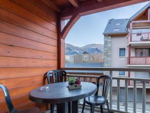 Fotografia z galérie ubytovania Appartement au cœur de Saint-Lary avec piscine, sauna et parking sécurisé - FR-1-296-457 v destinácii Saint-Lary-Soulan