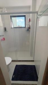 Ένα μπάνιο στο Apartamento altíssimo padrão - Piscina com vista
