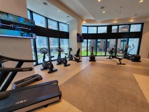 Fitness centrum a/nebo fitness zařízení v ubytování The Star @ Address Beach Residence