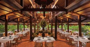 Restaurace v ubytování Angkor Village Hotel - Small Luxury Hotels of the World