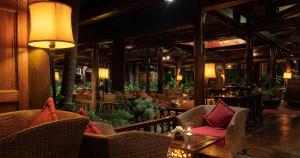 Posezení v ubytování Angkor Village Hotel - Small Luxury Hotels of the World