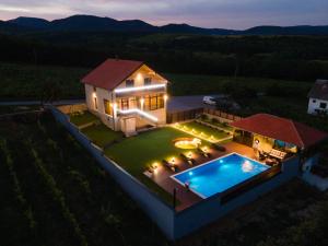 Zdjęcie z galerii obiektu King's Hill kuća za odmor w mieście Velika