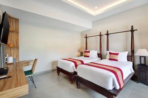 Postel nebo postele na pokoji v ubytování Villa Sasmaya with Private Karaoke Room + 22 fotografií