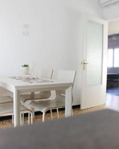 Φωτογραφία από το άλμπουμ του Al campanile σε Albisola Superiore +29 φωτογραφίες