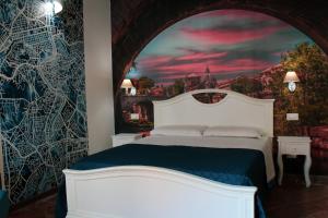 A bed or beds in a room at Lion Luxury rooms