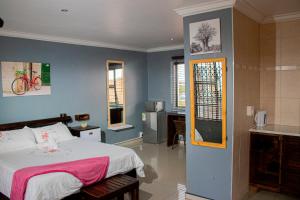 Foto da galeria de Dandrom Guest House em Soweto