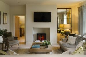 Et tv og/eller underholdning på Woodlands Cottage, Wynyard Hall