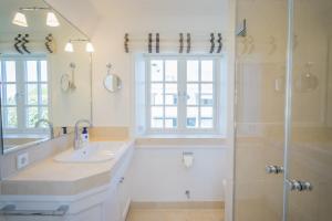 Koupelna v ubytování Michels Ferienhaus MiLiMa + 10 fotografií