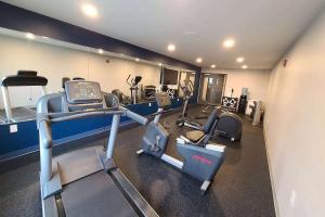 Fitness centrum a/nebo fitness zařízení v ubytování Microtel Inn & Suites by Wyndham Rehoboth Beach