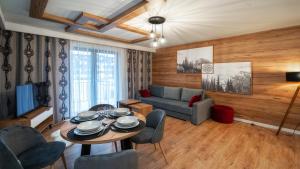 Posedenie v ubytovaní Resorts E Białka Tatrzańska z sauną, Sun & Snow