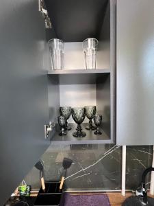 Kuchyň nebo kuchyňský kout v ubytování PRIVATE Cozy Cottage with Grill and Barbecue Zone SELF CHECK IN + 24 fotografií