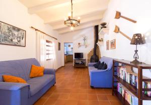 A seating area at Can Moranta - Verd