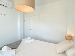 Posteľ alebo postele v izbe v ubytovaní Balcon del Mar Seaview 211 Casasol