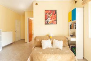 A bed or beds in a room at House with majestic sea view