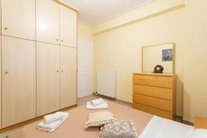 A bed or beds in a room at House with majestic sea view