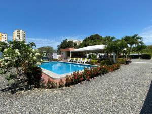 Der Swimmingpool an oder in der Nähe von Hotel Kemarios