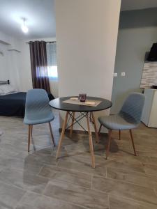 Posezení v ubytování Aithra Studio